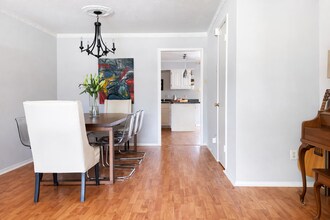 8217 Lullwater Dr in Dallas, TX - Building Photo - Building Photo