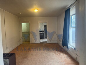 614 S 5th St in Laramie, WY - Building Photo - Building Photo