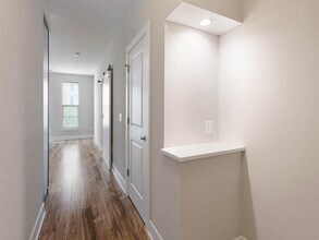 Lerner Windmill Parc in Sterling, VA - Foto de edificio - Building Photo