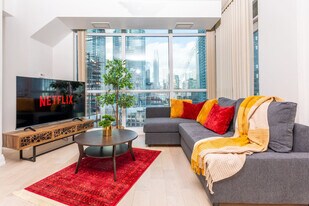 18 Yonge St, Unit SI ID1403779P in Toronto, ON - Building Photo