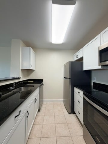 75 S Reynolds St, Unit 418 in Alexandria, VA - Building Photo - Building Photo