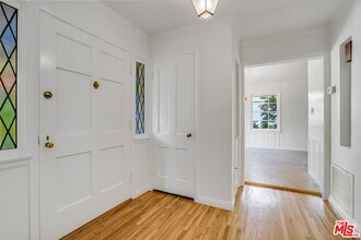 3246 Benda St in Los Angeles, CA - Building Photo - Building Photo