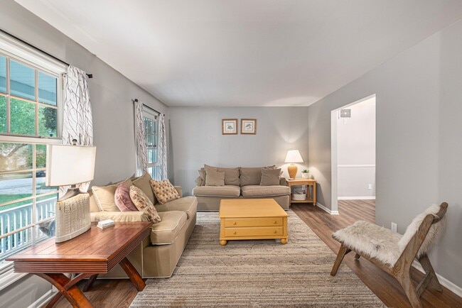 1269 Banbury Ave NE in Grand Rapids, MI - Building Photo - Building Photo