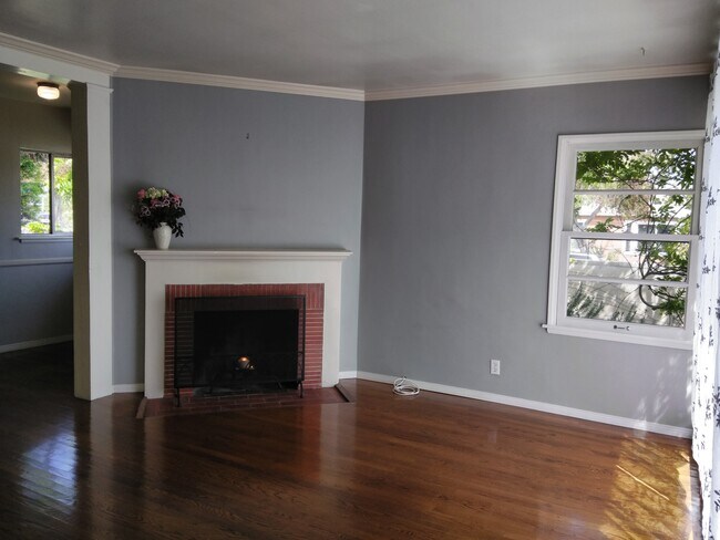 2514 34th St in Santa Monica, CA - Building Photo - Building Photo