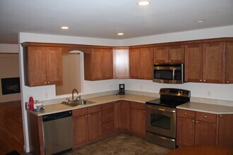 38 Prospect Pl in Croton-on-Hudson, NY - Building Photo - Building Photo