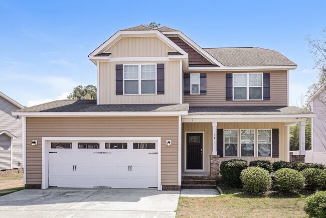 property at 28 Wood Green Dr