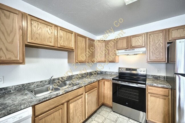 360 W Market St in Hallam, PA - Building Photo - Building Photo