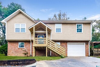 5796 Dug Hollow Rd in Pinson, AL - Building Photo - Building Photo