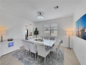 3319 Menores Wy in Ft. Myers, FL - Building Photo - Building Photo