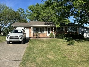 115 Salter Rd in Berea, KY - Building Photo - Building Photo