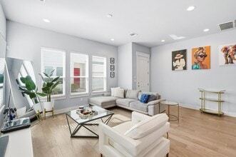 3113 Paul Quinn St in Houston, TX - Building Photo - Building Photo