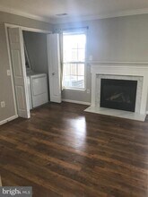 702 HOWARD'S Loop in Annapolis, MD - Building Photo - Building Photo