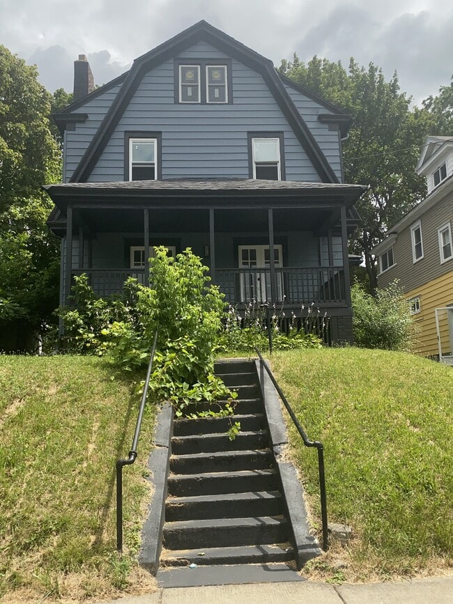 property at 313 Bruce St