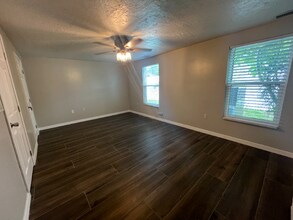 1488 Piedmont Rd in Venice, FL - Building Photo - Building Photo