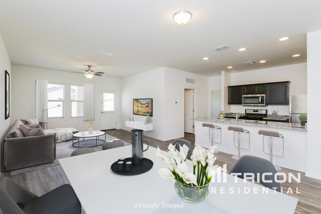 4578 W Saddlebush Way in Queen Creek, AZ - Building Photo