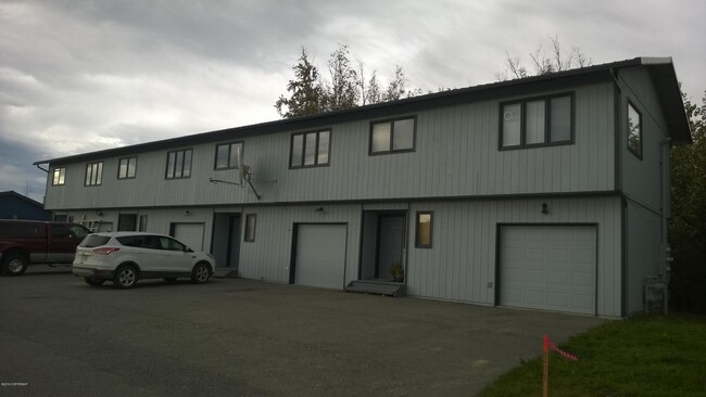 900 S Enterprise Dr in Wasilla, AK - Building Photo - Building Photo