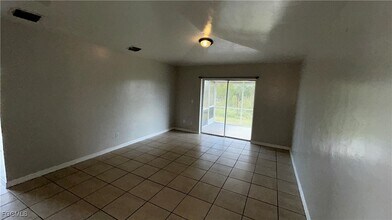 4721 24th St SW in Lehigh Acres, FL - Building Photo - Building Photo