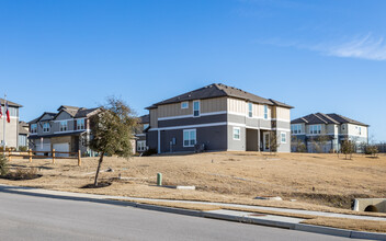 The Poppy at Vista Vera in Georgetown, TX - Building Photo - Building Photo