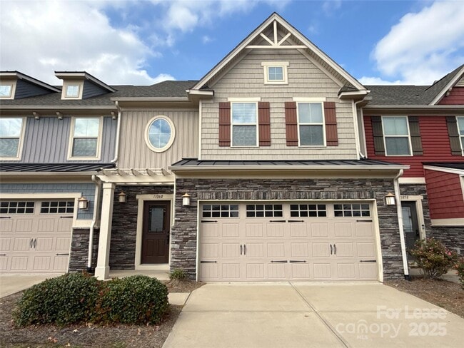 property at 11060 Discovery Dr NW