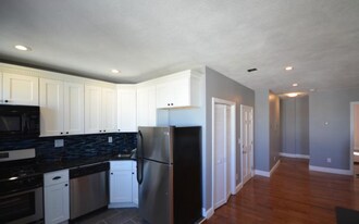 349 Sumner St, Unit 118 Marginal St in Boston, MA - Building Photo