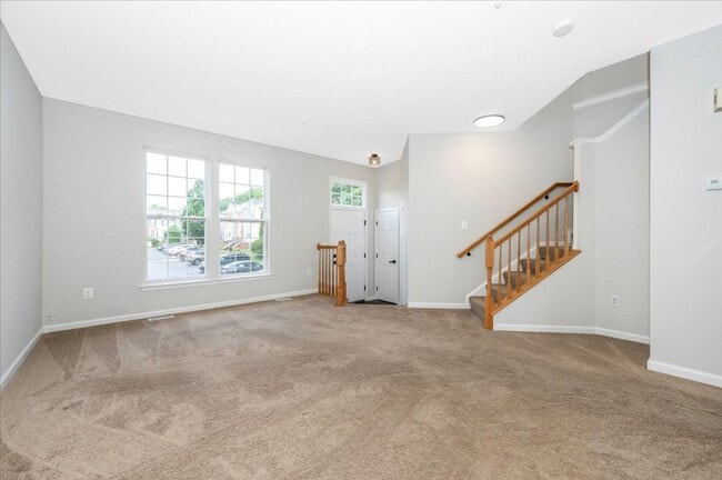 5540 Upshur Square in Frederick, MD - Building Photo - Building Photo