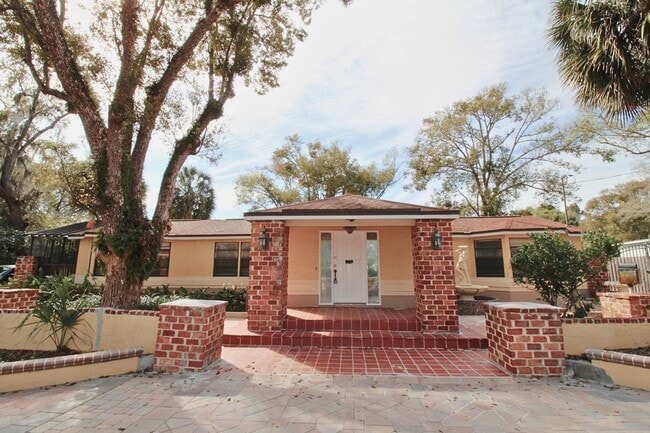 property at 16120 Hanna Rd