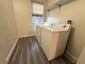 72 New Haven Ave in Derby, CT - Building Photo - Building Photo