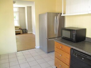 226 Eddy St, Unit 1 in Ithaca, NY - Building Photo - Building Photo