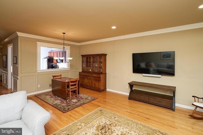 138 Whispering Oaks Dr in West Chester, PA - Building Photo - Building Photo