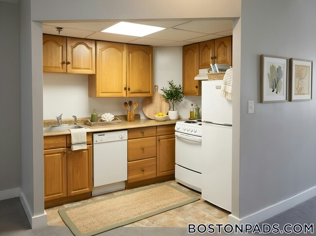 475 Commonwealth Ave