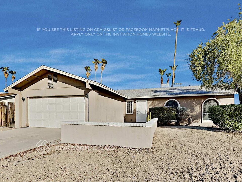 18839 N 7th Dr in Phoenix, AZ - Foto de edificio