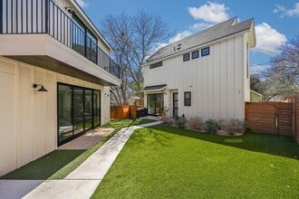907 Redd St in Austin, TX - Building Photo - Building Photo