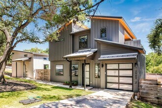 2909 Oak Crest Ave in Austin, TX - Building Photo - Building Photo