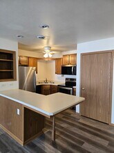 566 Athletic Way in Sun Prairie, WI - Foto de edificio - Building Photo