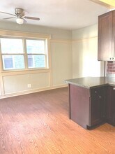 832 W Sunnyside Ave in Chicago, IL - Building Photo - Building Photo