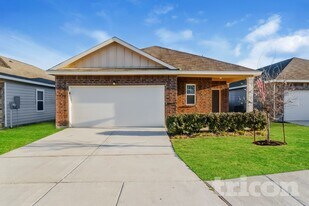 14375 Gunsight Pass in San Antonio, TX - Building Photo