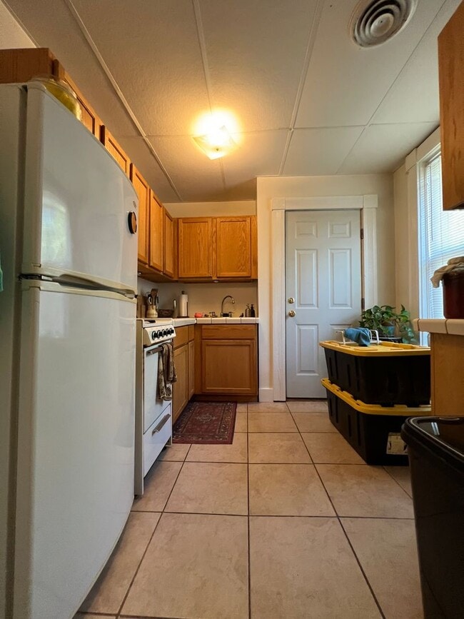 property at 1639 Prospect St