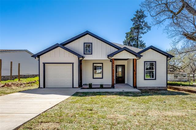 908 Chase St in Denison, TX - Building Photo