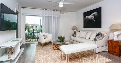 Oasis at Shingle Creek in Kissimmee, FL - Building Photo - Building Photo