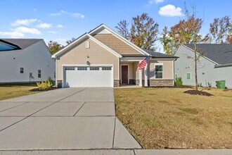 2509 Heathland Farm Dr in Fuquay Varina, NC - Building Photo - Building Photo