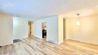 2424 Howland Av in Ottawa, ON - Building Photo - Building Photo