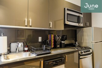509 E 87th St-Unit -B in New York, NY - Building Photo - Building Photo