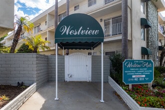 2700 and 2704 Aviation Blvd. in Redondo Beach, CA - Building Photo - Building Photo