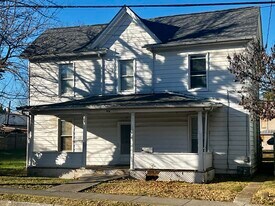 914 Bullitt Ave SE in Roanoke, VA - Building Photo