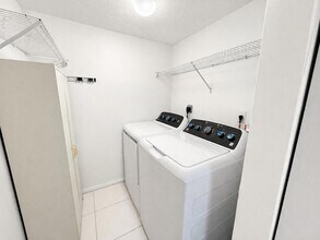 10151 W Atlantic Blvd, Unit H1 in Coral Springs, FL - Building Photo - Building Photo