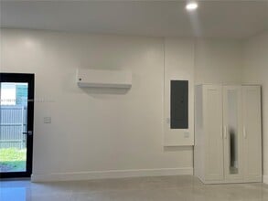 30778 SW 192nd Ave in Homestead, FL - Building Photo - Building Photo