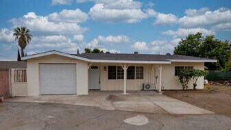10532 Daines Dr in Temple City, CA - Building Photo
