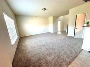 1613 White Mountain Wy in Princeton, TX - Building Photo - Building Photo