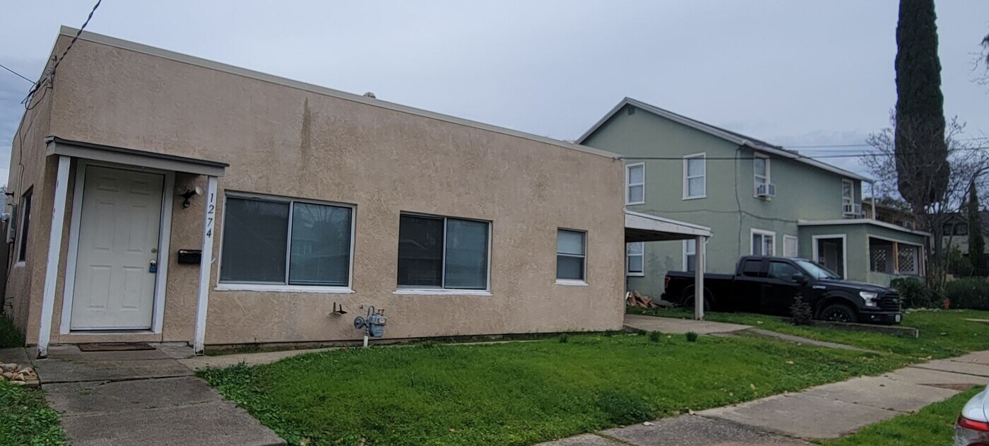 1274 Orange Ave in Redding, CA - Building Photo