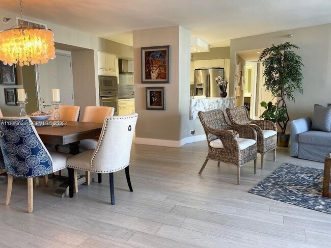 3500 Mystic Pointe Dr in Aventura, FL - Foto de edificio - Building Photo